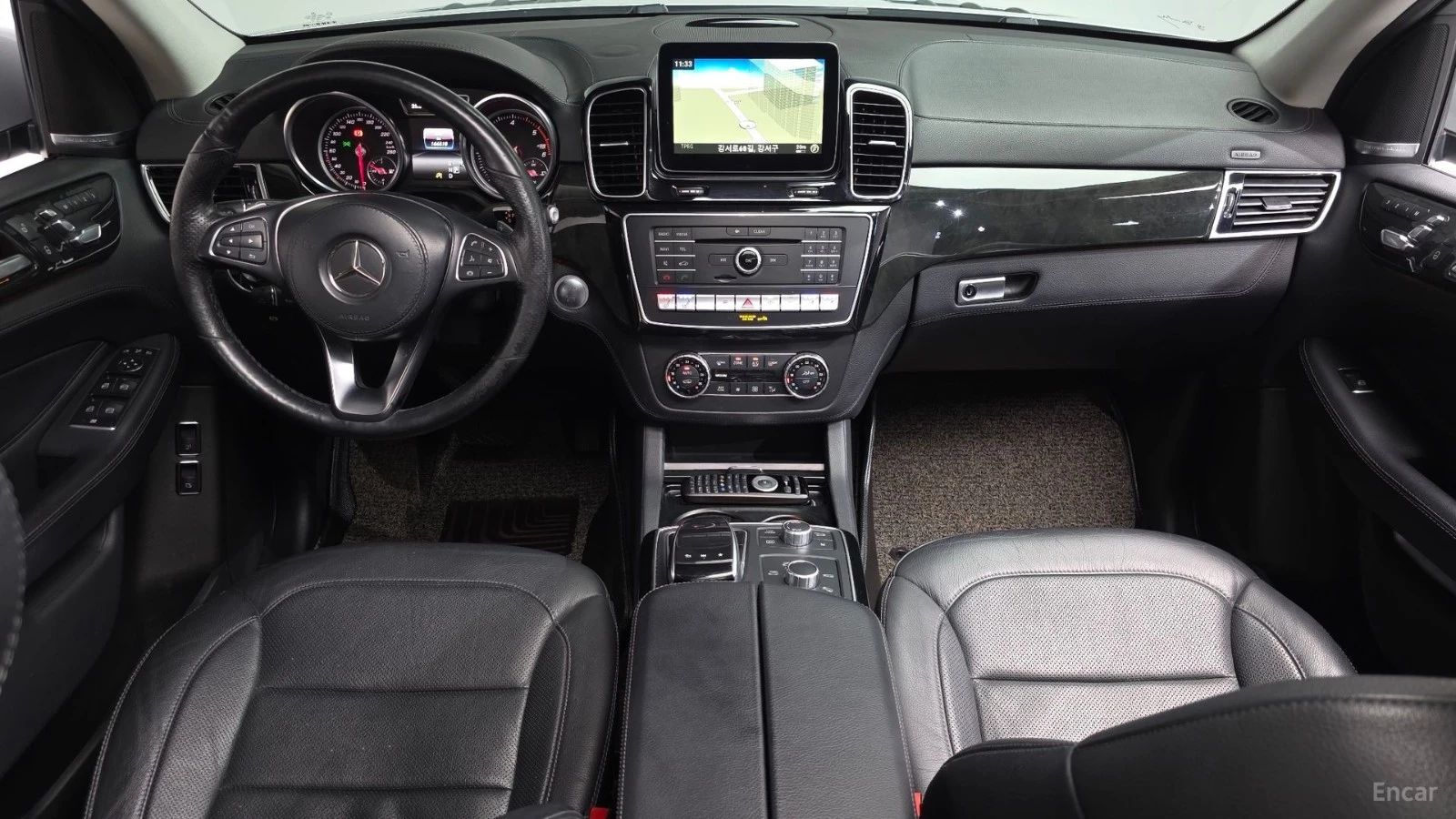 Mercedes-Benz GLS 350d 4MATIC* 360* КОЖА* ОБДУХВ* МОНИТОРИ* ПАНО, снимка 5 - Автомобили и джипове - 55579665