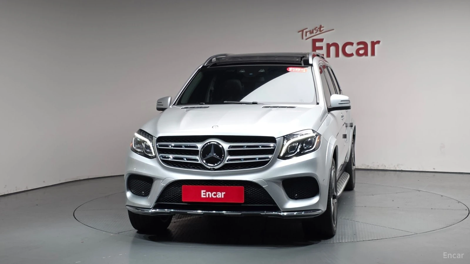 Mercedes-Benz GLS 350d 4MATIC* 360* КОЖА* ОБДУХВ* МОНИТОРИ* ПАНО, снимка 3 - Автомобили и джипове - 55579665