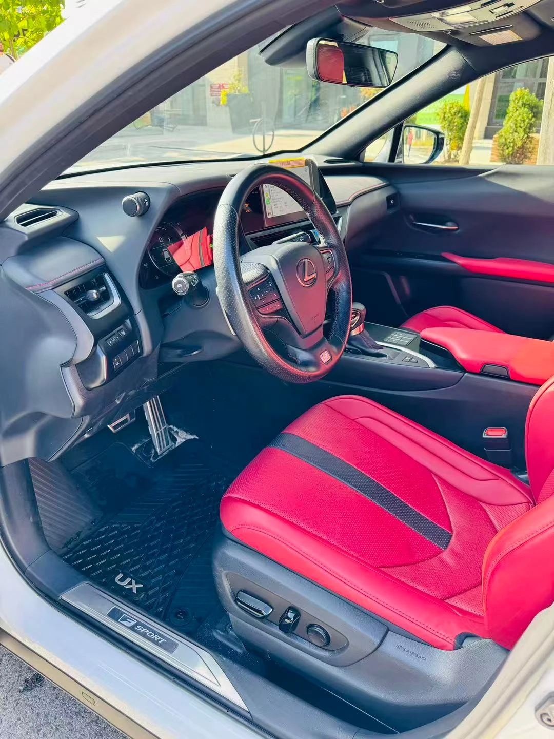 Lexus UX 250h | CARFAX | БЕЗ ИНЦИДЕНТИ, снимка 8 - Автомобили и джипове - 55857078