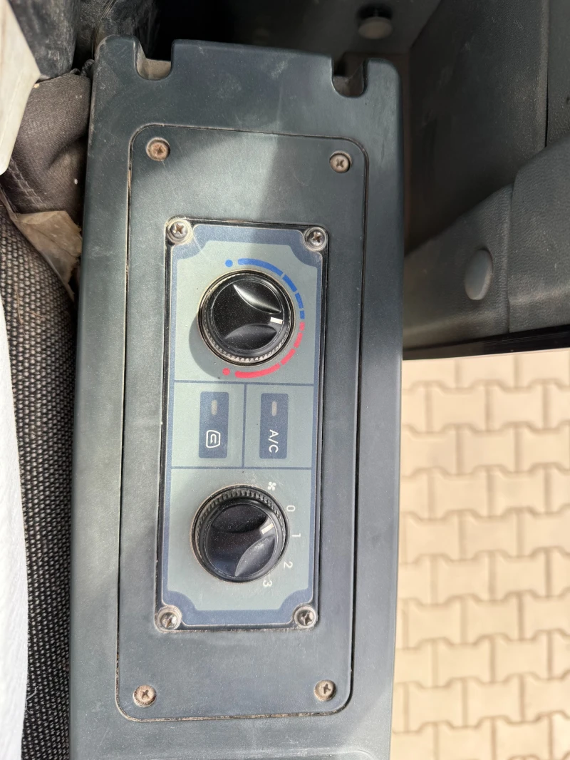 Багер Друга марка Cimex Minixx M60, снимка 15 - Индустриална техника - 49480489