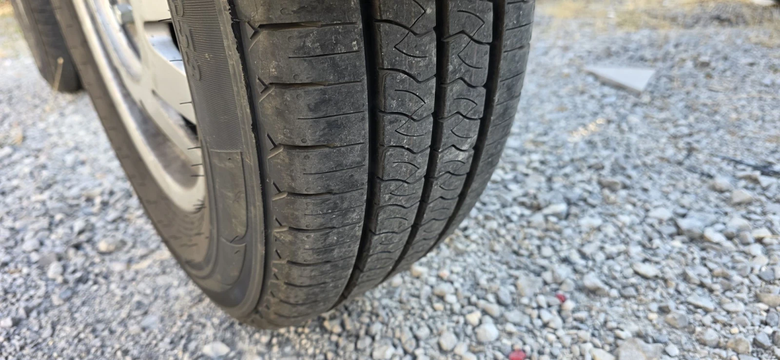 �� ��������� 3500��/8.50�/2.05� | Mobile.bg � ����������� 8