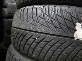 Гуми Зимни 225/50R18, снимка 2