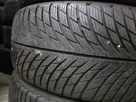 Гуми Зимни 225/50R18, снимка 3
