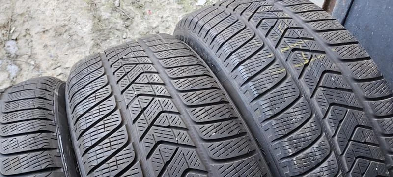 Гуми Зимни 255/50R19, снимка 3 - Гуми и джанти - 31948247