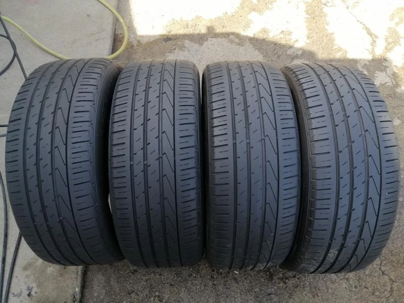 Гуми Летни 235/55R18, снимка 2 - Гуми и джанти - 36544127