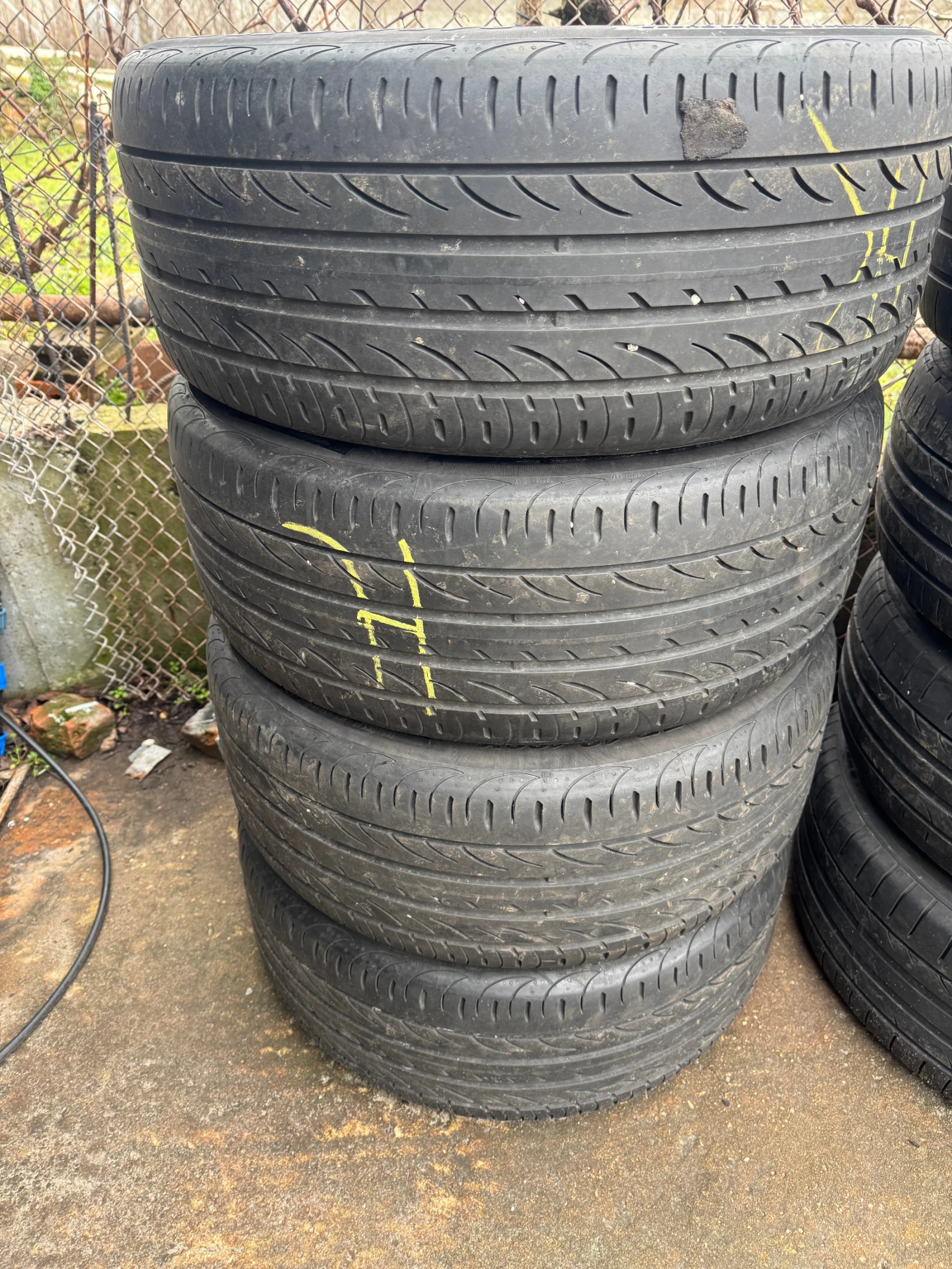 ���� � ������ 245/45R18 | Mobile.bg � ����������� 2