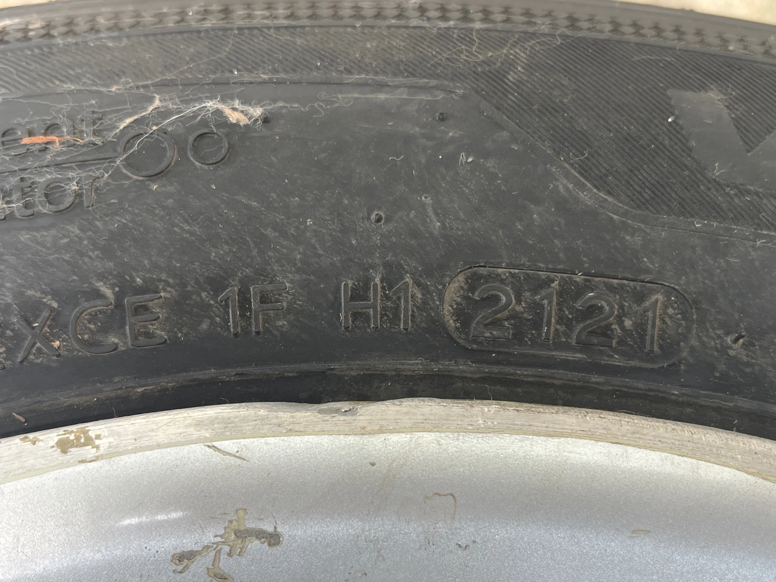 Гуми с джанти Hankook 195/60R15, снимка 14 - Гуми и джанти - 56223058