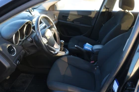 Chevrolet Cruze 1.8 НА ЧАСТИ, снимка 5