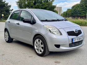 Toyota Yaris 1.0, снимка 1