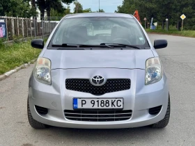 Toyota Yaris 1.0, снимка 2