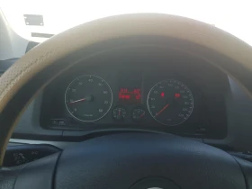 VW Golf  | Mobile.bg    12