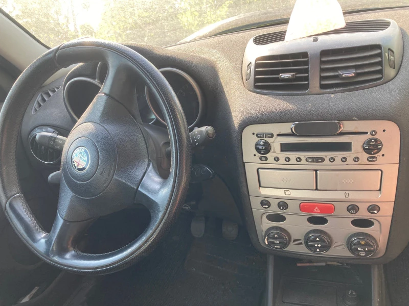 Alfa Romeo 147, снимка 7 - Автомобили и джипове - 47732229