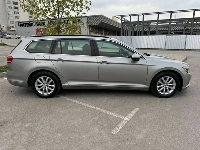 VW Passat, снимка 2 - Автомобили и джипове - 47525916