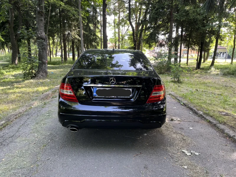 Mercedes-Benz C 220 CDI, снимка 4 - Автомобили и джипове - 47816079