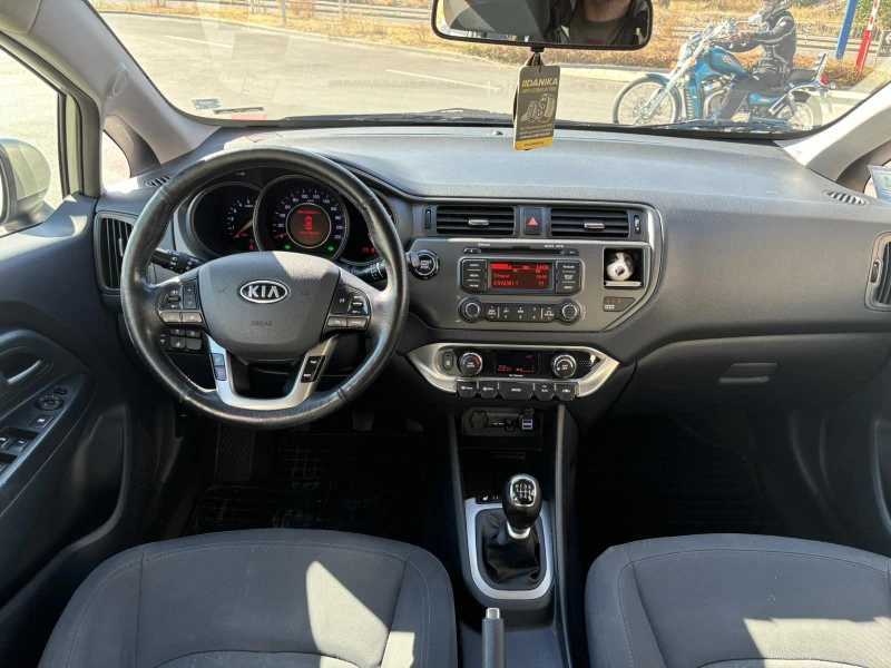 Kia Rio, снимка 8 - Автомобили и джипове - 48352375