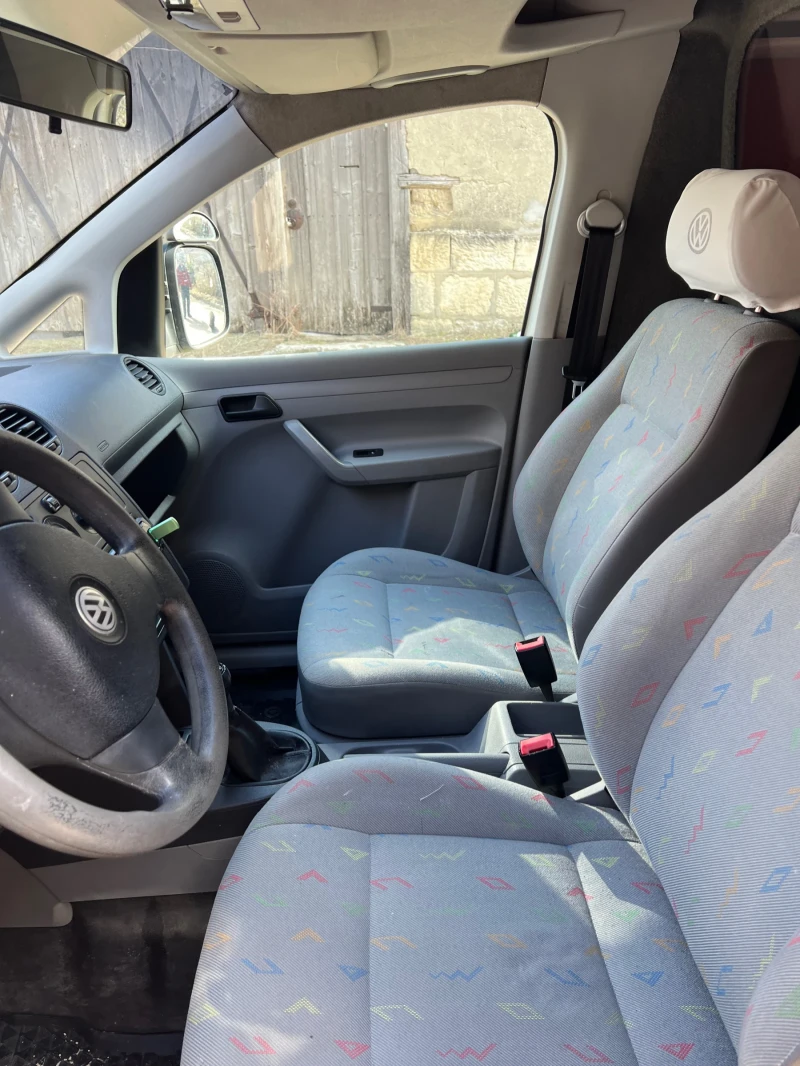 VW Caddy 2.0SDI, снимка 6 - Автомобили и джипове - 49363489