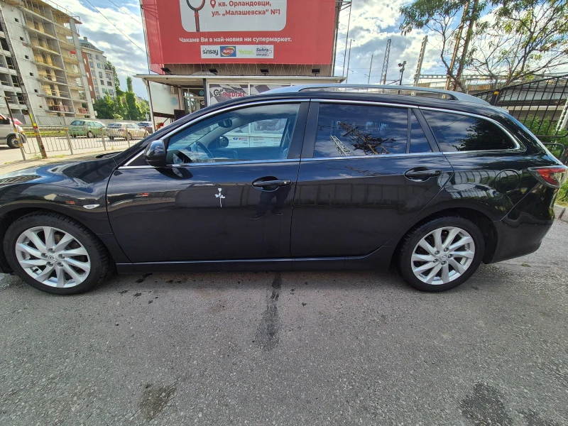 Mazda 6 Лек автомобил , снимка 5 - Автомобили и джипове - 52398345