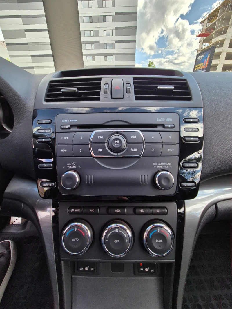 Mazda 6 Лек автомобил , снимка 7 - Автомобили и джипове - 52398345