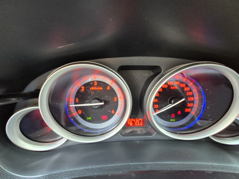 Mazda 6 Лек автомобил , снимка 6 - Автомобили и джипове - 52398345