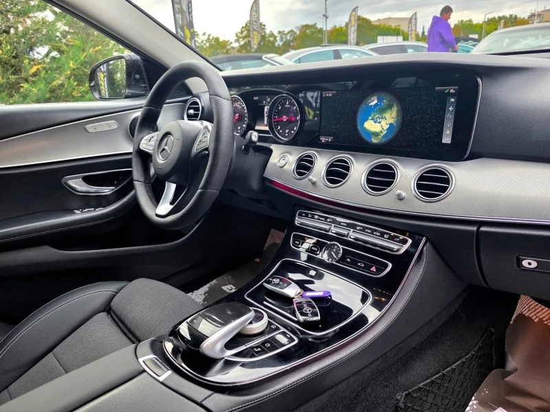 Mercedes-Benz E 220 D FULL AMG PACK BLACK LINE ЛИЗИНГ 100%, снимка 15 - Автомобили и джипове - 51945217