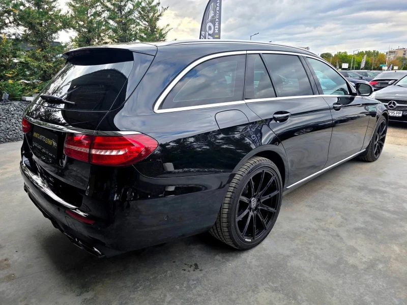 Mercedes-Benz E 220 D FULL AMG PACK BLACK LINE ЛИЗИНГ 100%, снимка 10 - Автомобили и джипове - 51945217