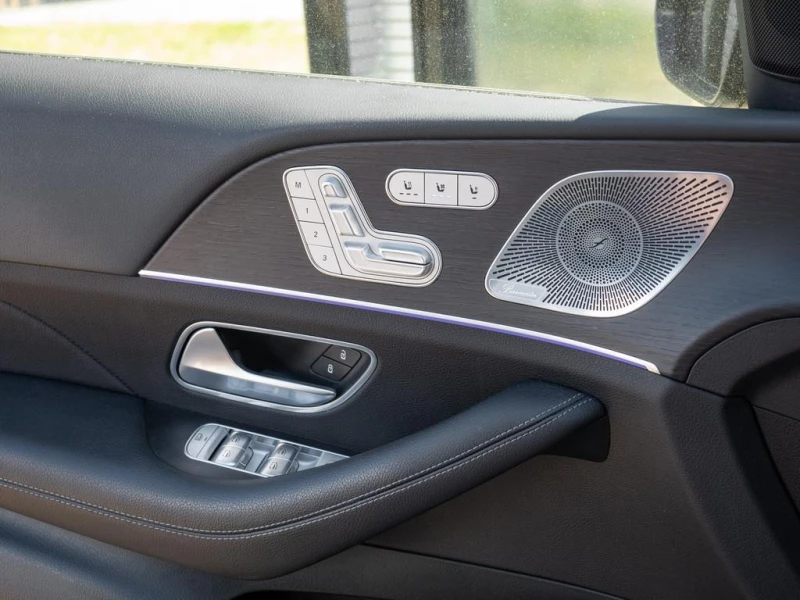 Mercedes-Benz GLE 450 d* 4M* COUPE* AMG* HEAD-UP* PANO* DISTR* BURM* , снимка 3 - Автомобили и джипове - 51988129