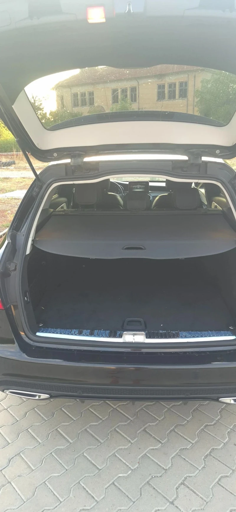 Mercedes-Benz C 250 CDI 4MATIC T-Modell AMG Line, снимка 12 - Автомобили и джипове - 53278705