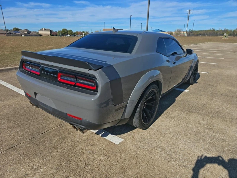 Dodge Challenger R/T 392 Widebody, снимка 3 - Автомобили и джипове - 52749828