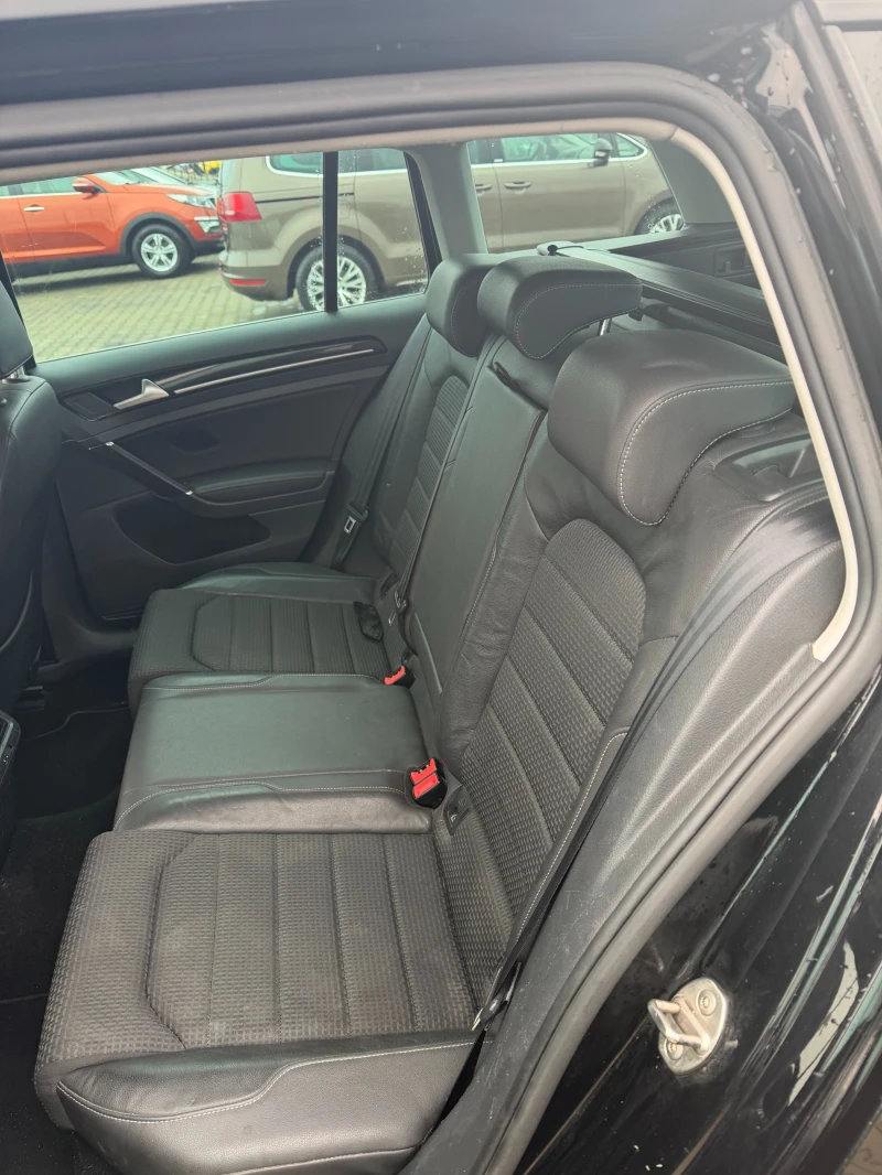 VW Golf 2.0TDI AVTOMAT/KOJA/NAVI EURO 5, снимка 10 - Автомобили и джипове - 53381369