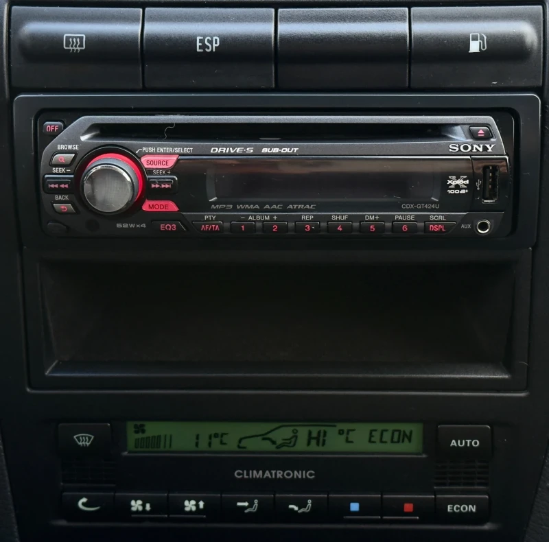 Skoda Octavia 1.9TDi FACELIFT, снимка 13 - Автомобили и джипове - 53405371