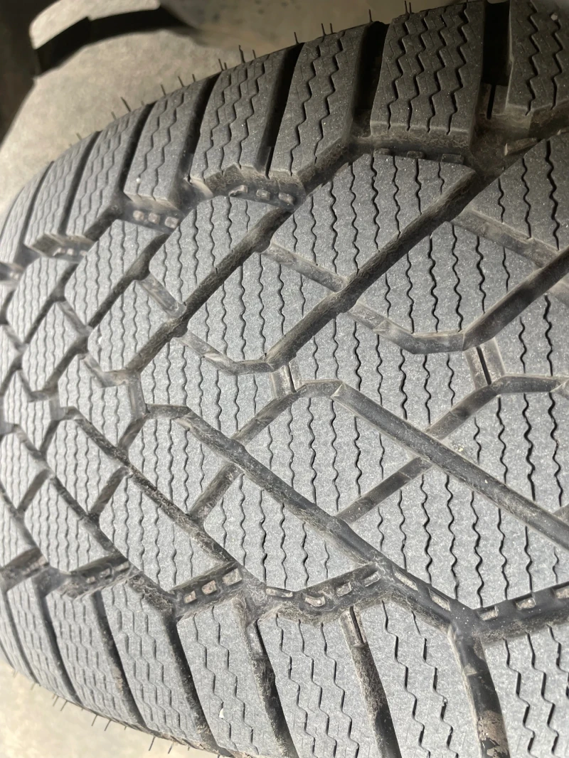 VW Golf Plus 1.9, снимка 12 - Автомобили и джипове - 53488682