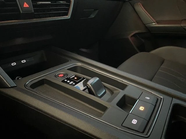 Cupra Formentor 1.4 PHEV/204HP/DSG/CAM/LED/NAVI/728b, снимка 9 - Автомобили и джипове - 48702267