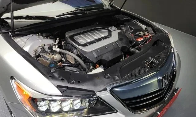 Honda Legend 3.5 - изображение 5