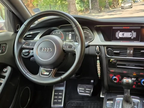 Audi S4 3.0TFSI , снимка 10 - Автомобили и джипове - 55356676