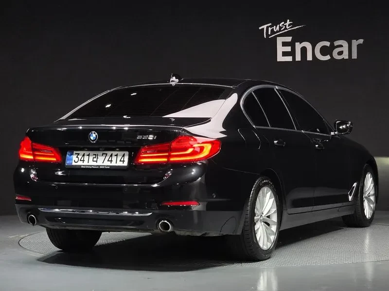 BMW 530  530I Luxury Plus G30, снимка 2 - Автомобили и джипове - 55536888