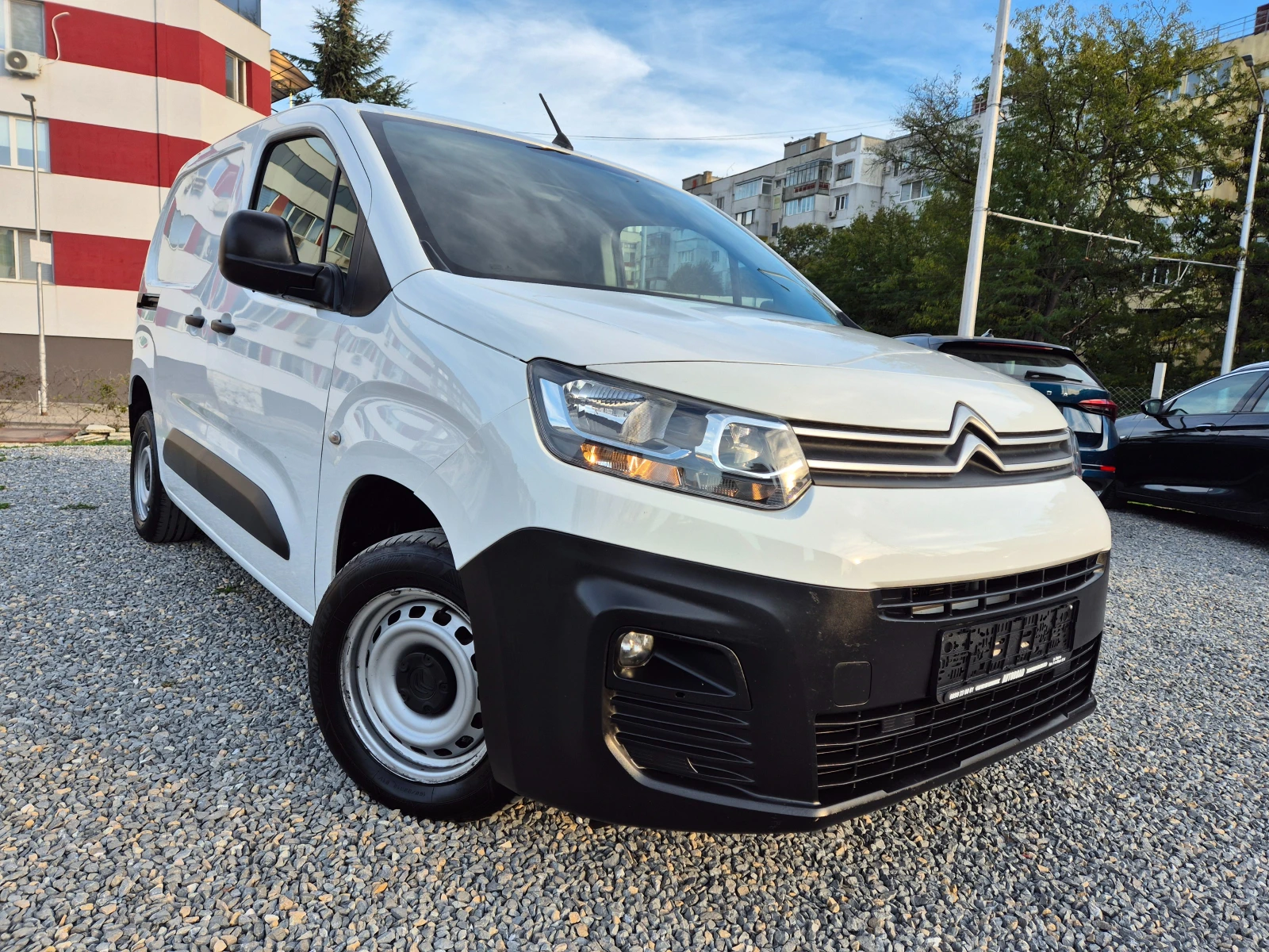 Citroen Berlingo 1.5 HDI -102 K.S. - изображение 3