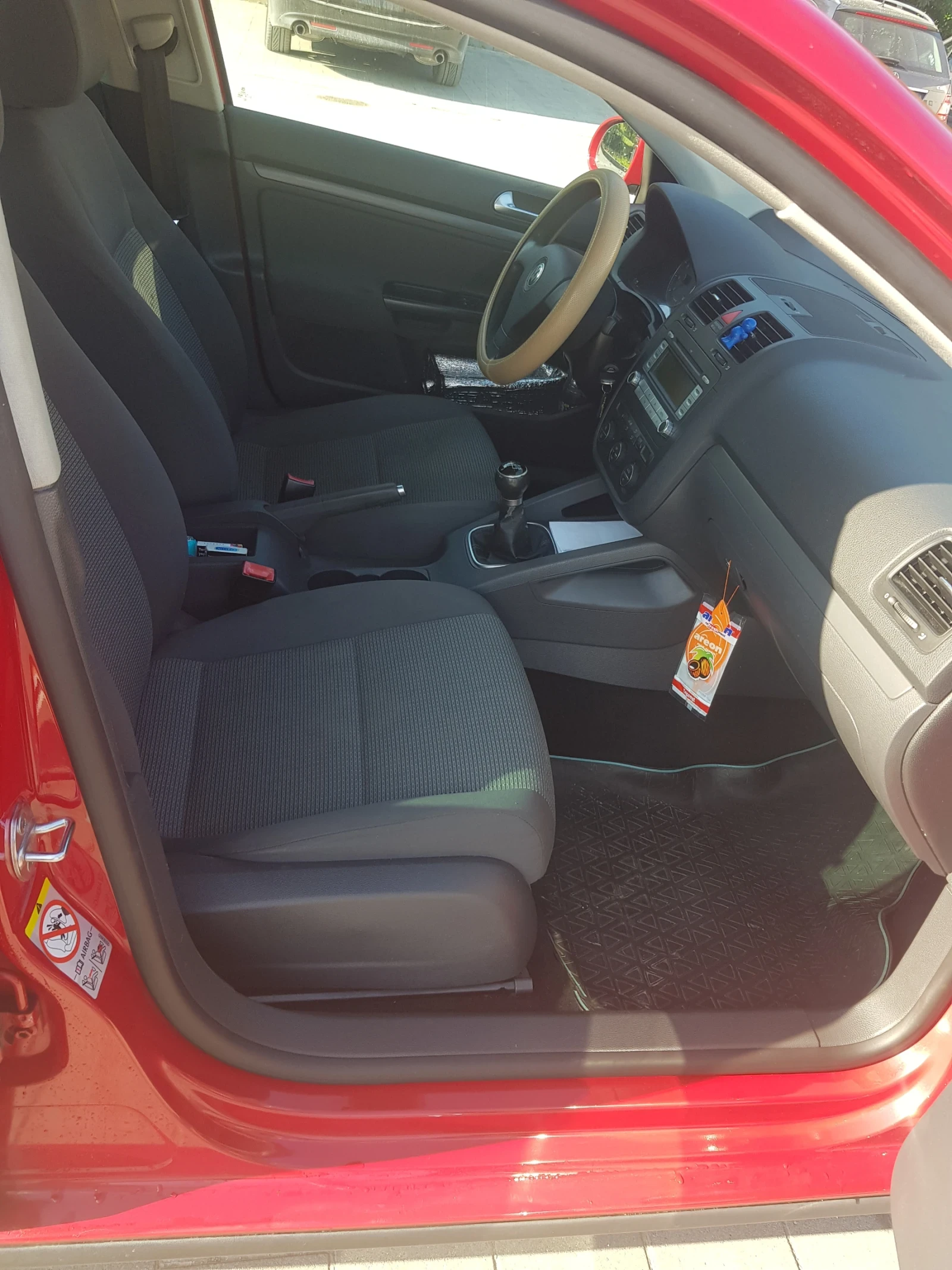VW Golf Комби - изображение 9