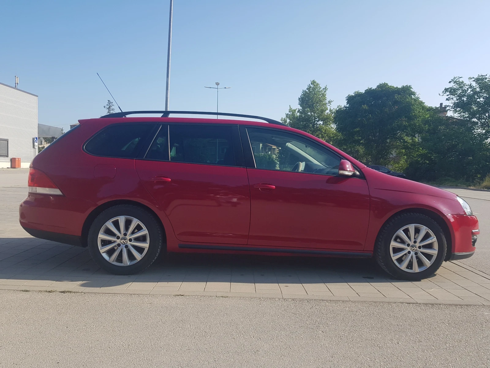 VW Golf Комби - изображение 7