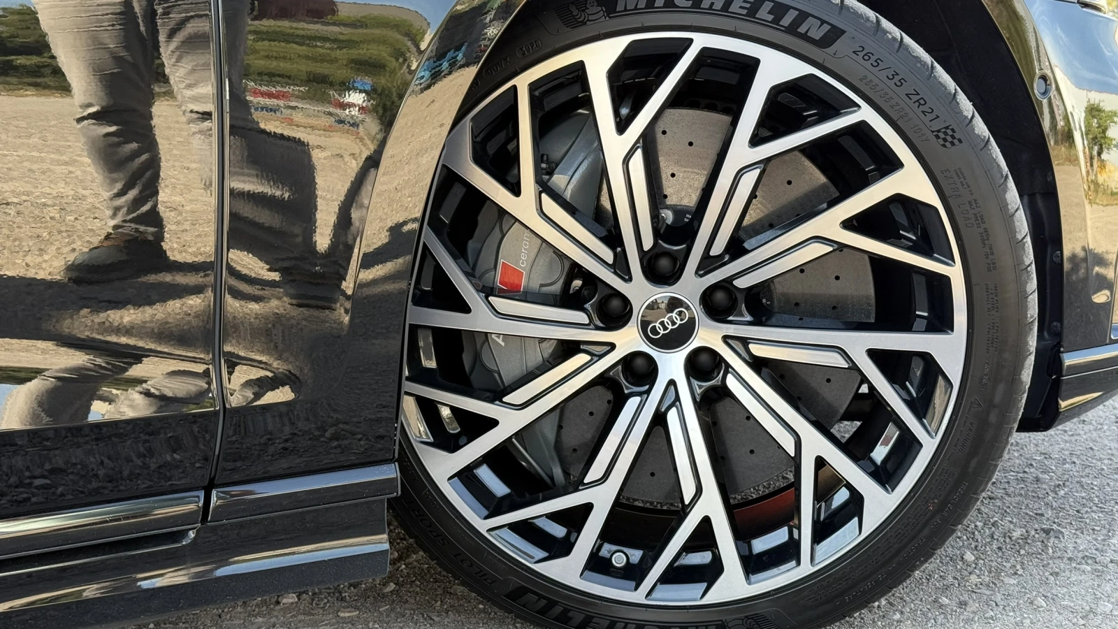Audi S8 TFSI - изображение 6