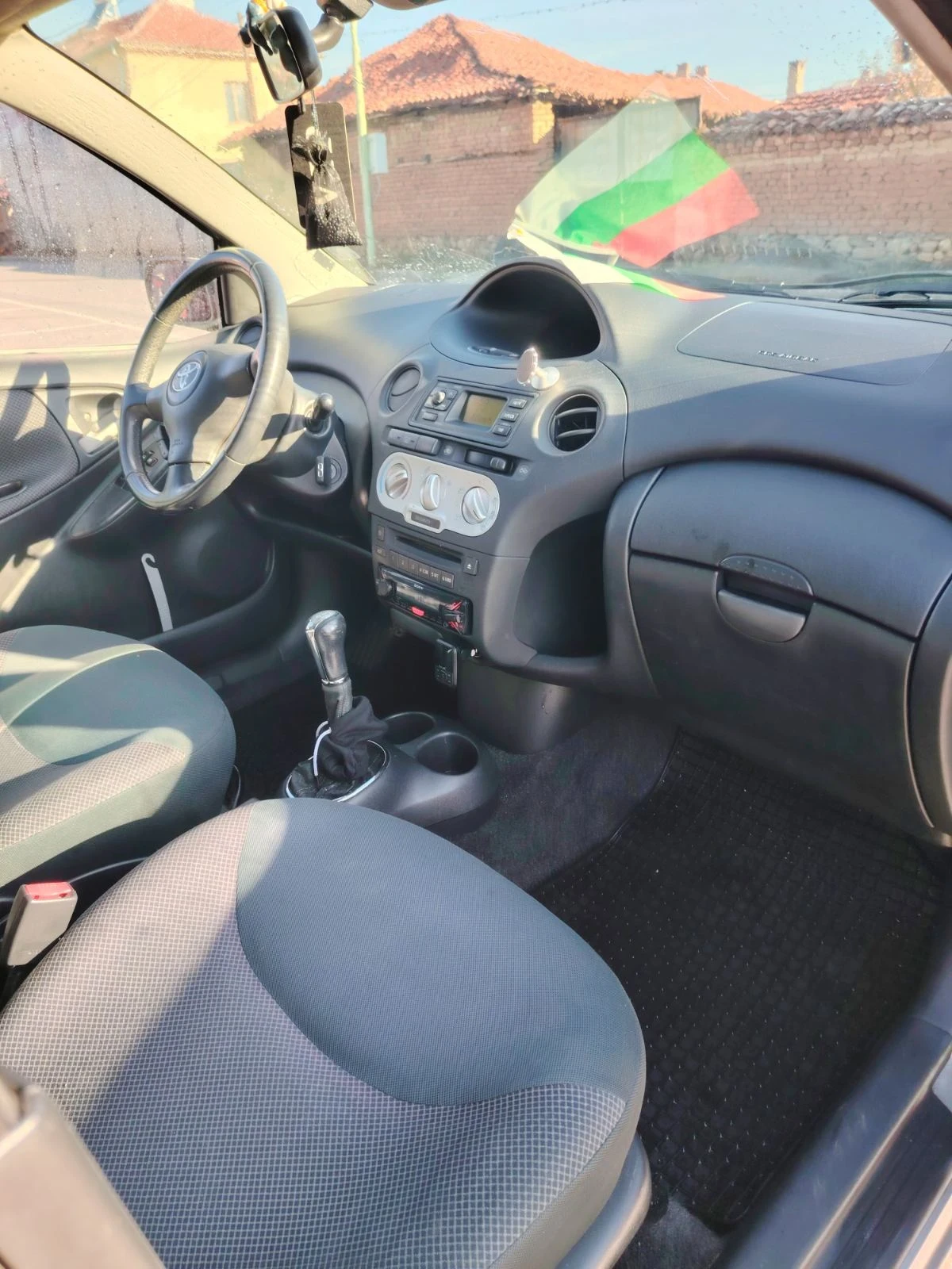 Toyota Yaris D4D - изображение 6