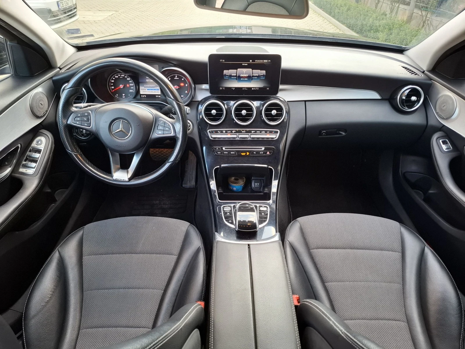 Mercedes-Benz C 250 CDI 4MATIC AMG Line, снимка 12 - Автомобили и джипове - 53730077