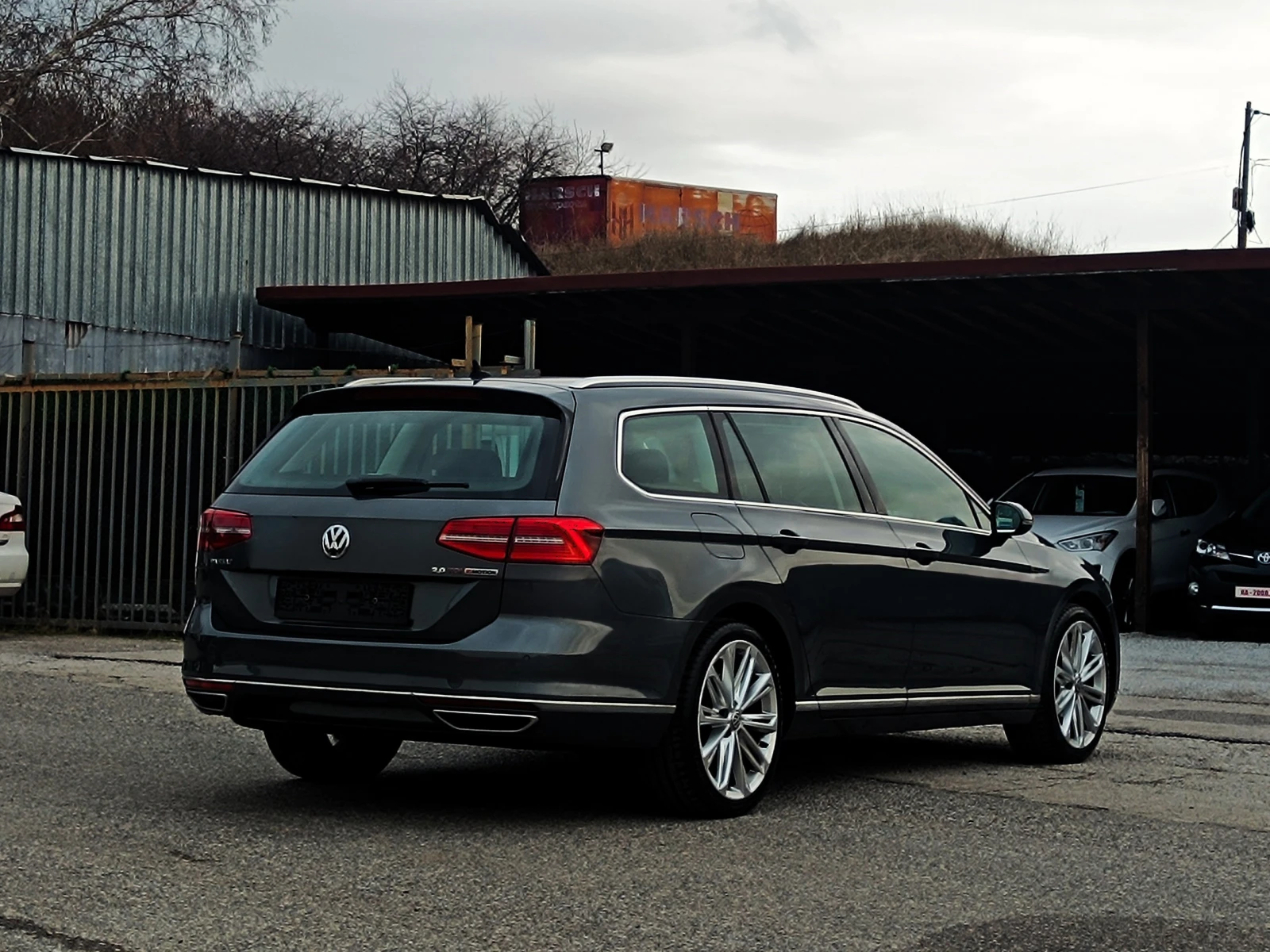 VW Passat 2.0 TDi* 4 Motion* Digital* Distronic* NAVI*  | Mobile.bg   5