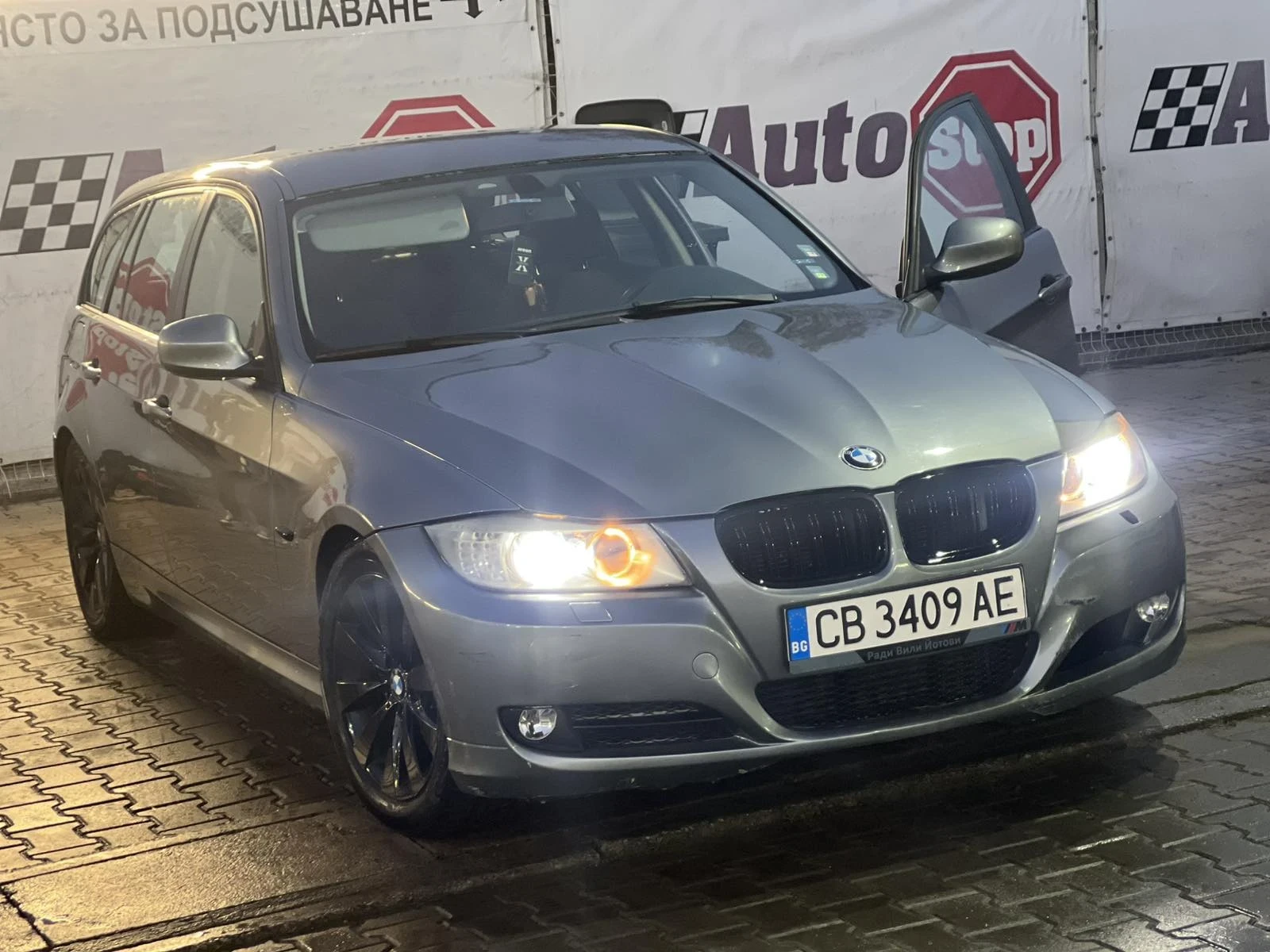 BMW 320  - изображение 7