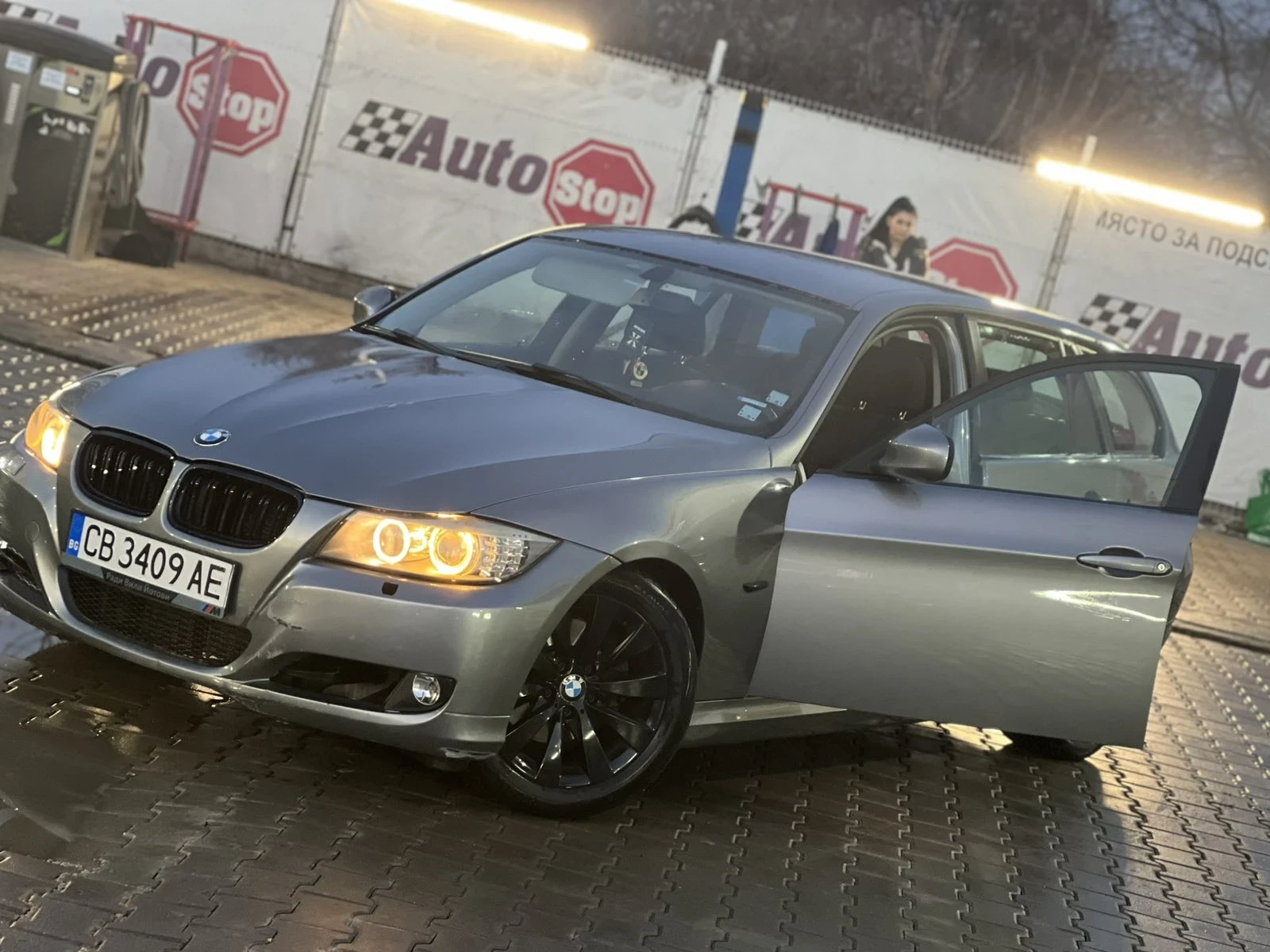 BMW 320  - изображение 6