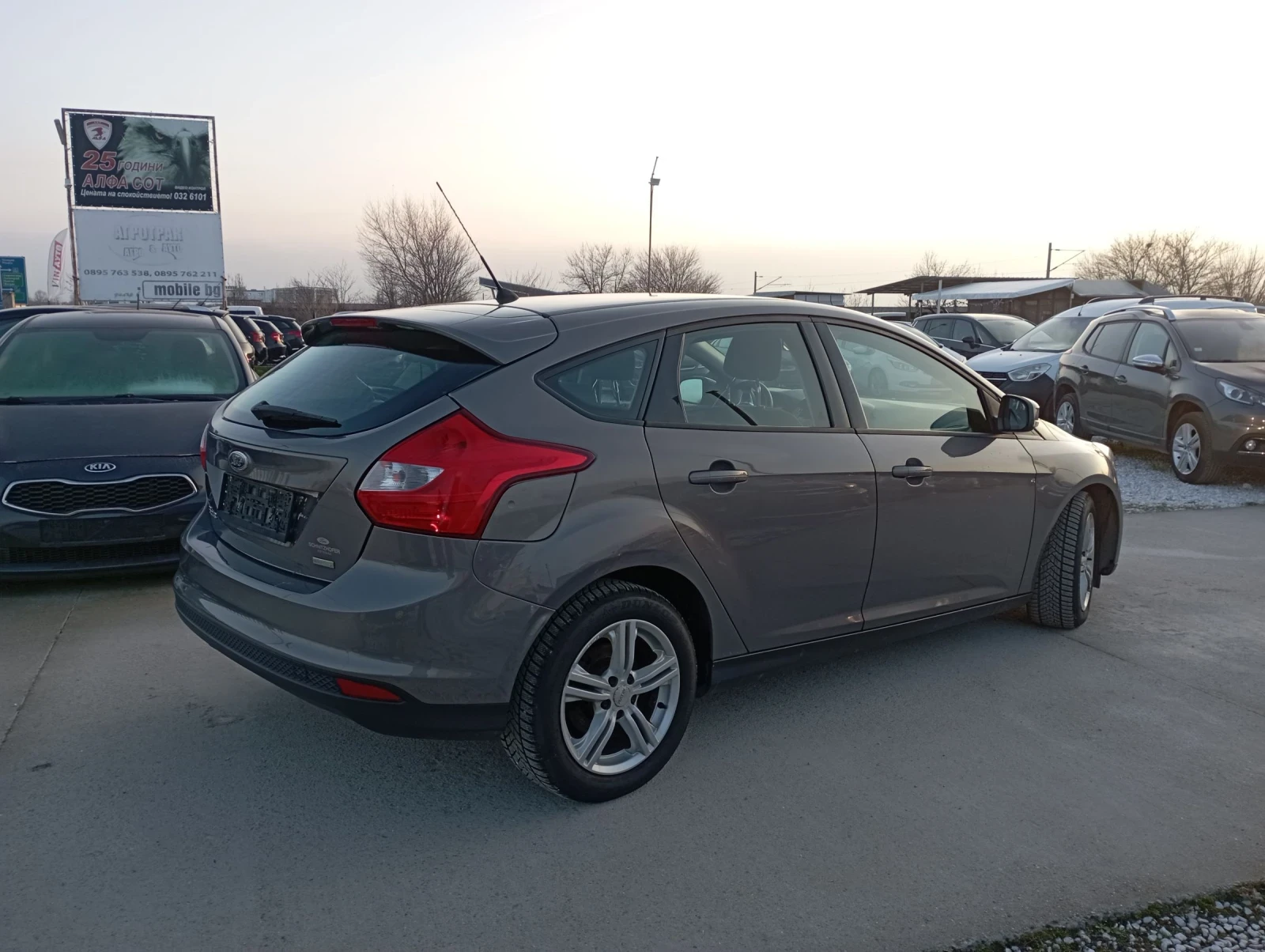 Ford Focus ST EASY 1.0i, 101кс - изображение 6