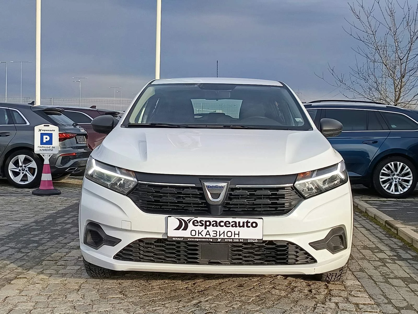 Dacia Sandero 1.0TCe 100 к.с. Бензин ECO-G Start & Stop BVM6 - изображение 2
