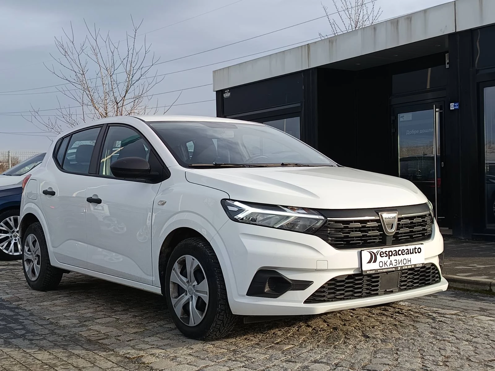Dacia Sandero 1.0TCe 100 к.с. Бензин ECO-G Start & Stop BVM6 - изображение 3