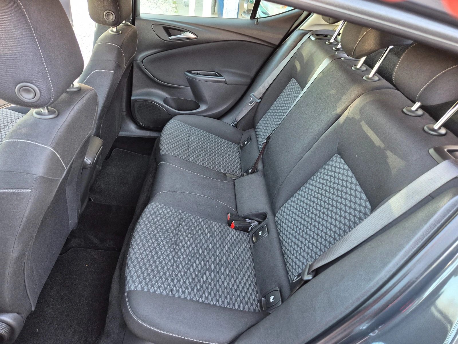 Opel Astra * FACE* 131x.км* НОВА* , снимка 17 - Автомобили и джипове - 53827508