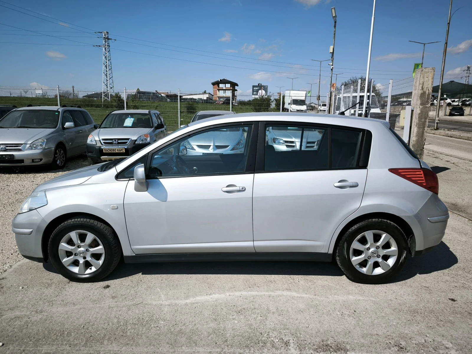 Nissan Tiida 1.8i | Mobile.bg � ����������� 6