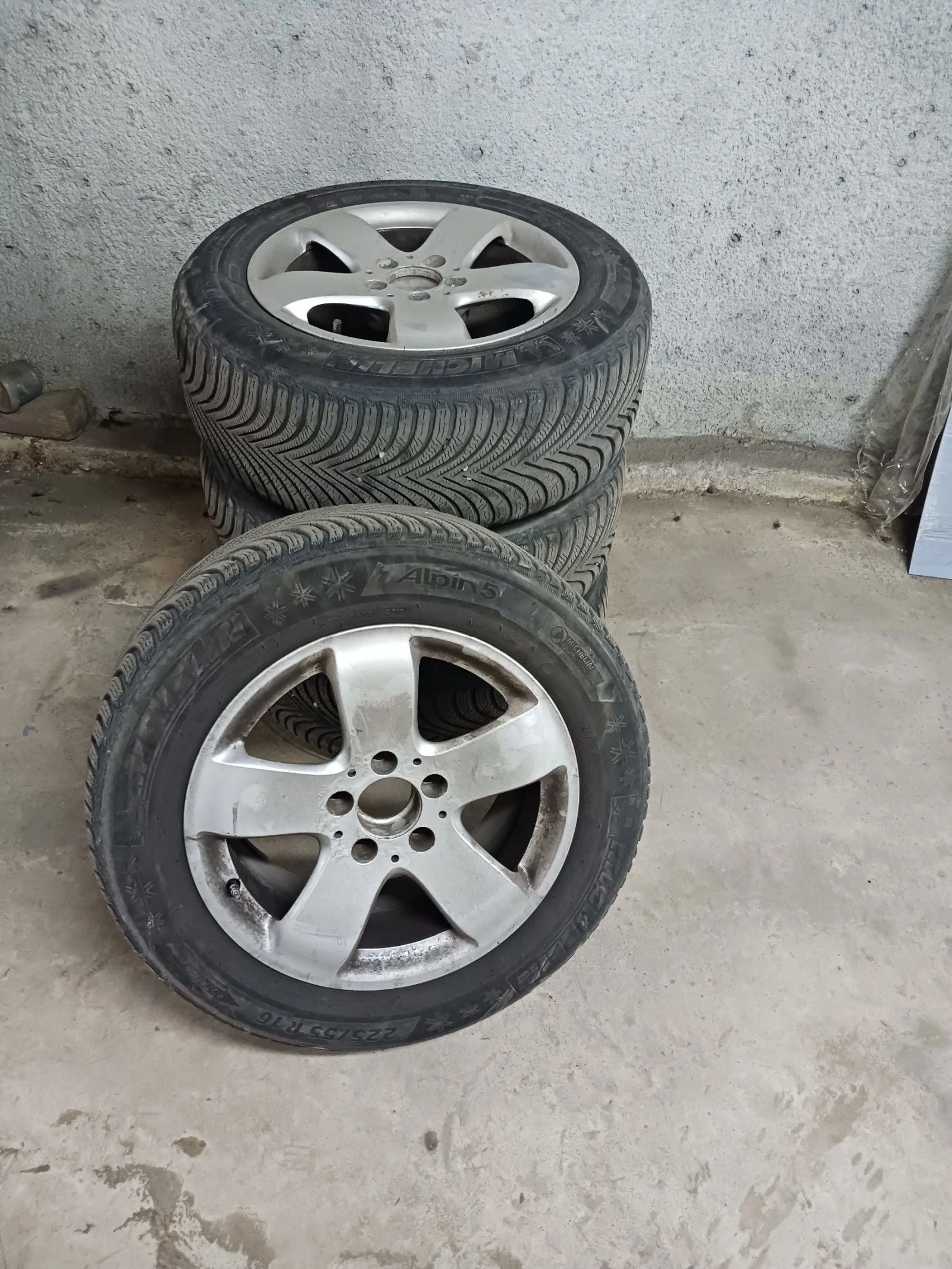 Mercedes-Benz E 320, снимка 16 - Автомобили и джипове - 55348841